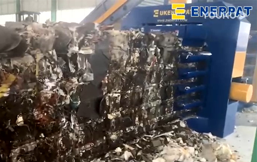 工業(yè)垃圾打包機(jī)