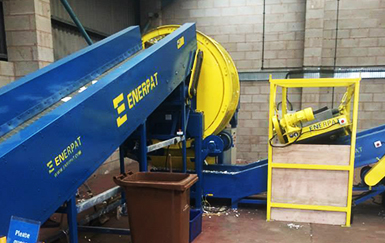 工業(yè)垃圾破碎機