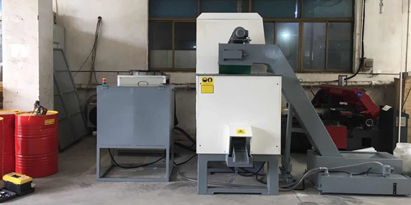 恩派特車床鐵屑壓塊機：引領(lǐng)金屬廢料處理新風(fēng)尚