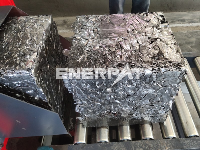 鋁屑?jí)簤K機(jī)