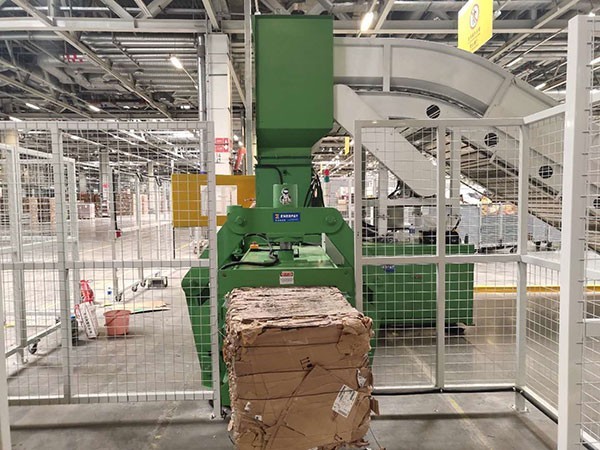 華晨寶馬與恩派特定制全自動臥式廢紙盒打包線案例 華晨寶馬與恩派特定制全自動臥式廢紙盒打包線案例