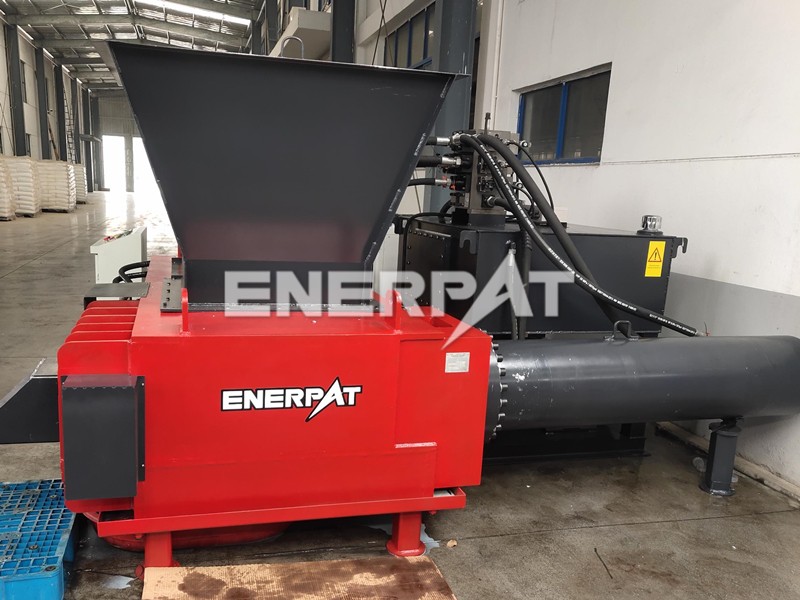 汽車外殼打包機(jī)