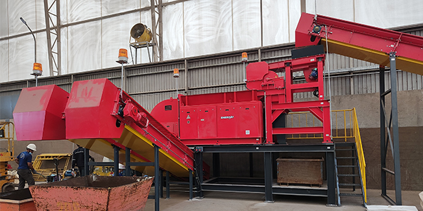 金屬回收的高效處理設(shè)備——錘式廢金屬撕碎機