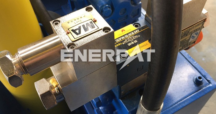 油桶壓扁機(jī)