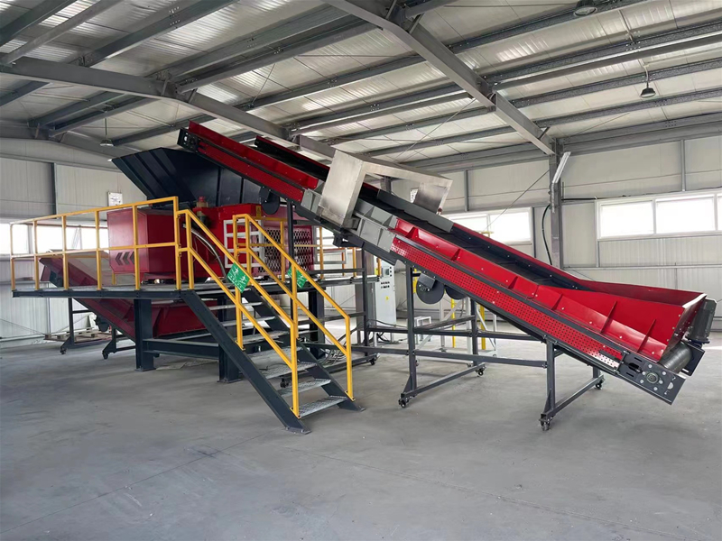 巴斯夫化工定制廢塑料破碎處理設(shè)備案例