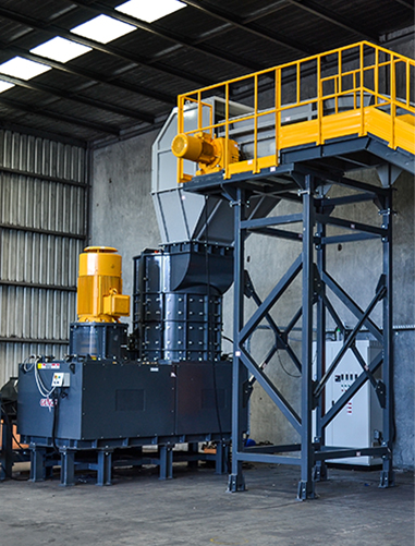 工業(yè)垃圾破碎機