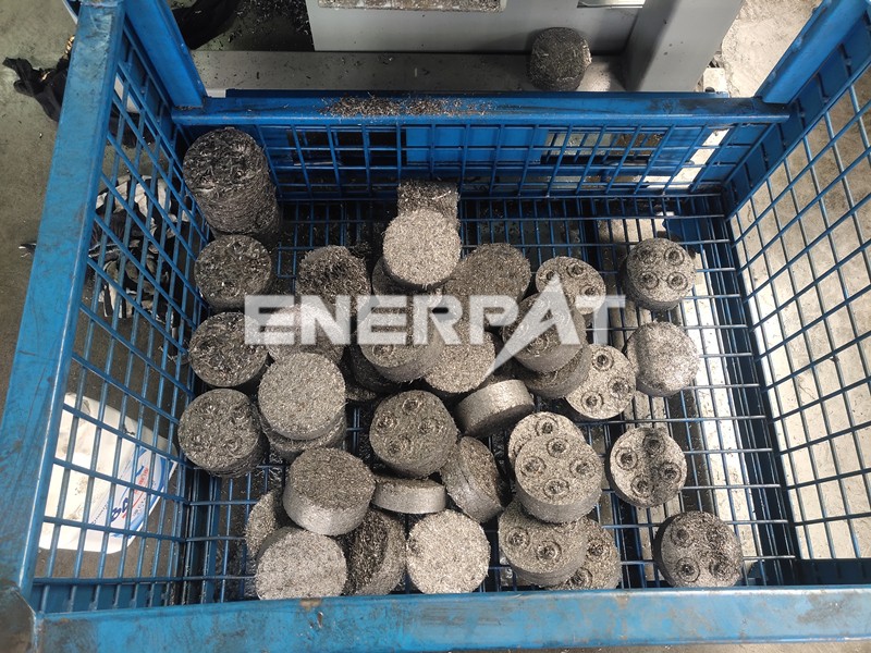 雙出餅鋁屑壓塊機(jī)